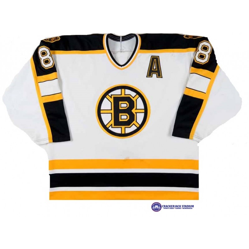 cam neely autographed jersey